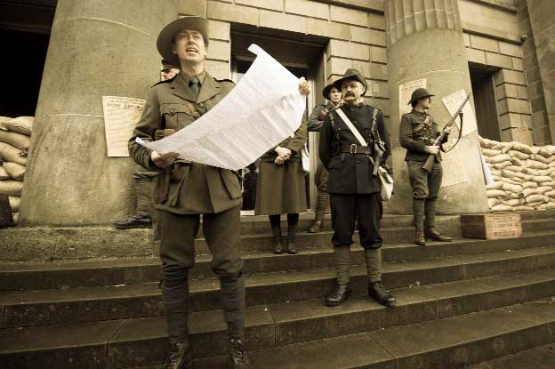 1916